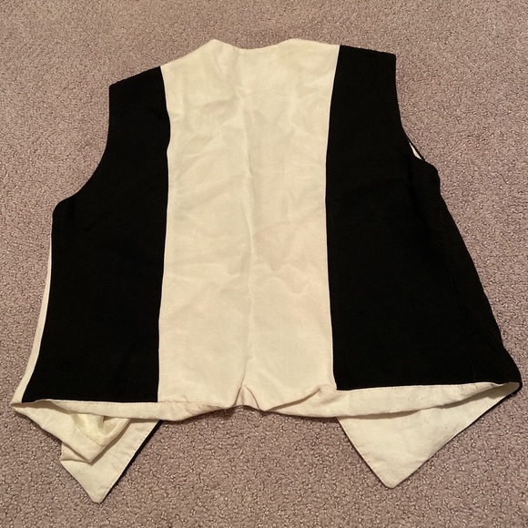 Suit vest - Picture 2 of 3